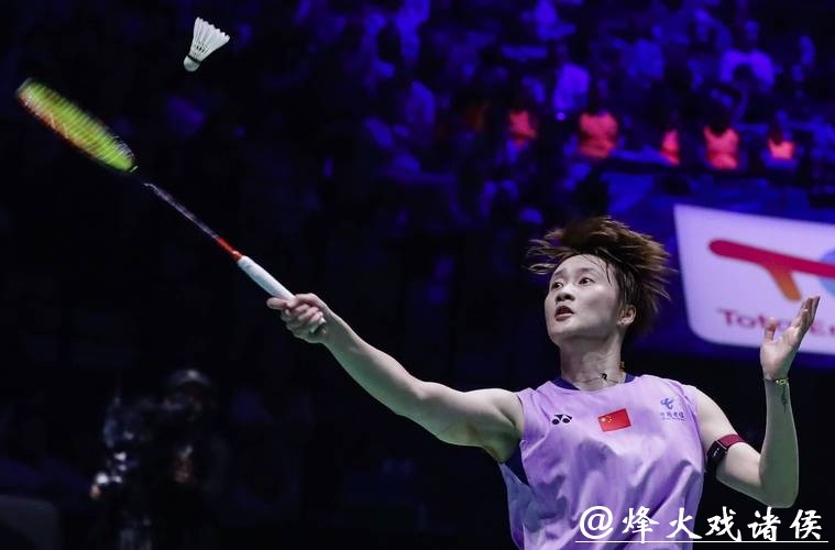 羽毛球世锦赛女单决赛 陈雨菲带伤出战遗憾摘银