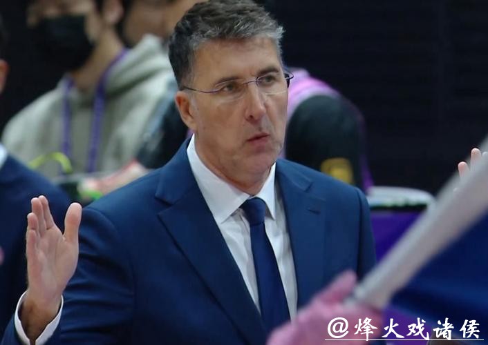 前功勋教练格兰特重返一线队 担任拜仁助理教练