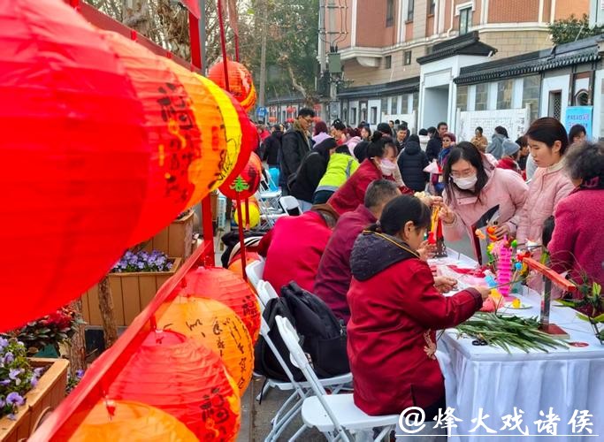 新民特写｜老西门春联大会，让“幸福年味”满城厢